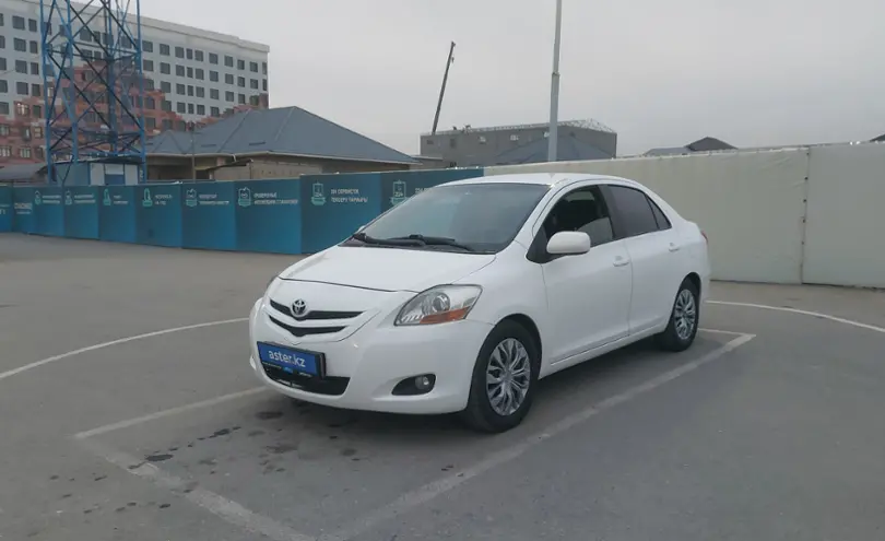 Toyota Yaris 2011 года за 4 800 000 тг. в Шымкент