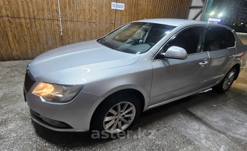 Skoda Superb 2014 года за 6 500 000 тг. в Актобе