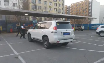 Toyota Land Cruiser Prado 2010 года за 12 500 000 тг. в Алматы фото 4