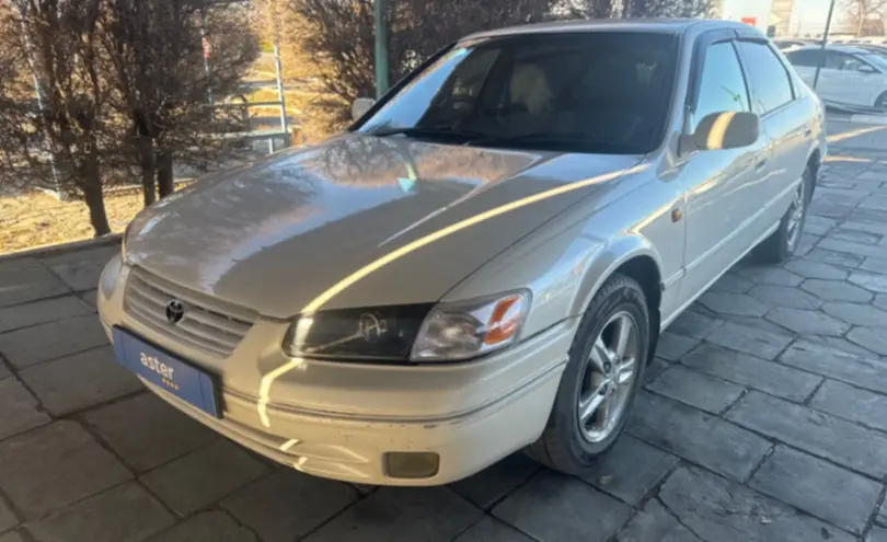 Toyota Camry 1998 года за 2 700 000 тг. в Талдыкорган
