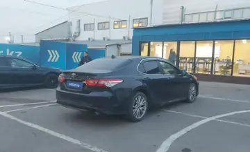 Toyota Camry 2019 года за 11 000 000 тг. в Алматы фото 3