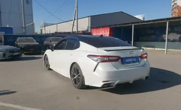 Toyota Camry 2020 года за 14 500 000 тг. в Шымкент фото 4