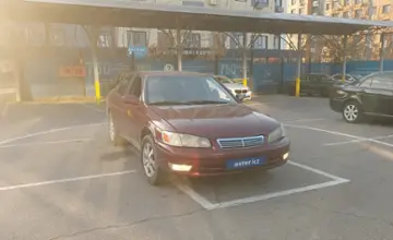 Toyota Camry 2000 года за 2 600 000 тг. в Алматы фото 2