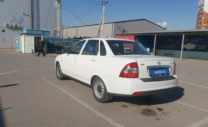 LADA (ВАЗ) Priora 2015 года за 3 500 000 тг. в Шымкент фото 4