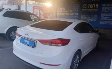 Hyundai Elantra 2018 года за 6 000 000 тг. в Алматы