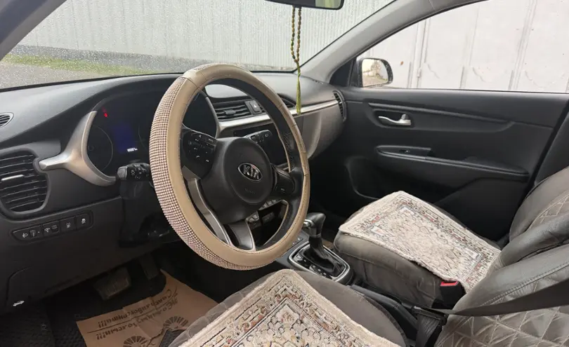 Kia Rio 2021 года за 8 000 000 тг. в Тараз