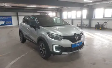 Renault Kaptur 2018 года за 5 000 000 тг. в Астана фото 2