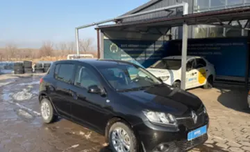 Renault Sandero 2015 года за 2 500 000 тг. в Караганда фото 3