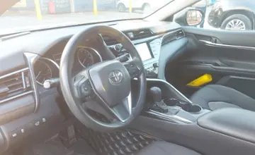 Toyota Camry 2020 года за 10 500 000 тг. в Алматы фото 5