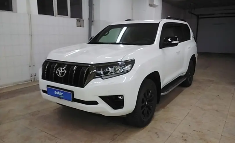 Toyota Land Cruiser Prado 2022 года за 33 000 000 тг. в Актобе