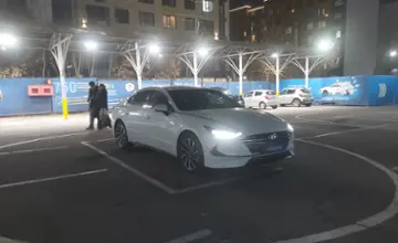 Hyundai Sonata 2022 года за 12 500 000 тг. в Алматы фото 2