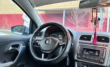 Volkswagen Polo 2019 года за 6 500 000 тг. в Актобе фото 4