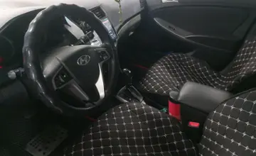 Hyundai Solaris 2015 года за 5 100 000 тг. в Астана фото 5