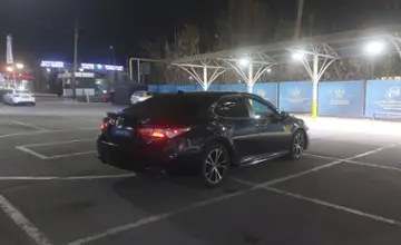 Toyota Camry 2020 года за 11 000 000 тг. в Алматы фото 3