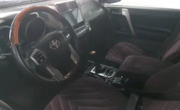 Toyota Land Cruiser Prado 2011 года за 14 000 000 тг. в Астана фото 5