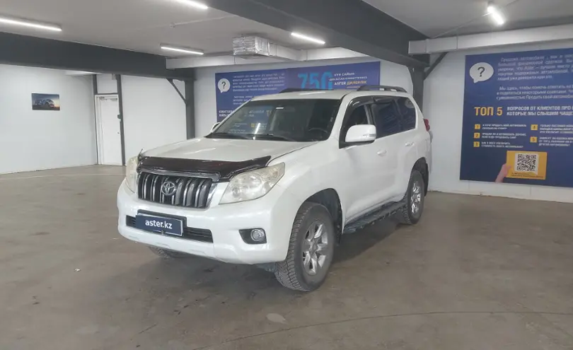 Toyota Land Cruiser Prado 2011 года за 14 000 000 тг. в Астана