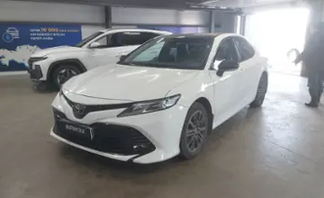 Toyota Camry 2018 года за 11 000 000 тг. в Астана фото 1