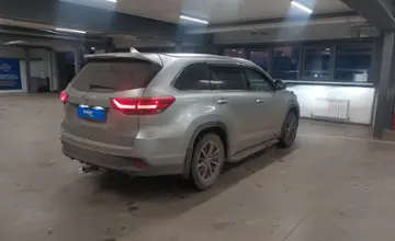 Toyota Highlander 2017 года за 17 200 000 тг. в Астана фото 3