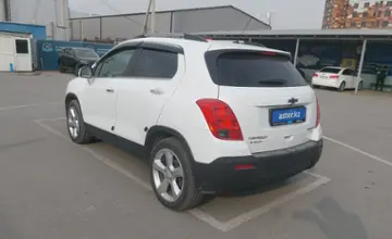 Chevrolet Tracker 2015 года за 5 000 000 тг. в Шымкент фото 4