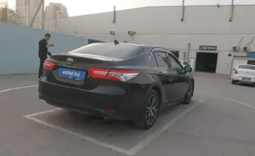 Toyota Camry 2021 года за 17 000 000 тг. в Шымкент фото 3