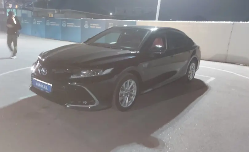 Toyota Camry 2021 года за 15 000 000 тг. в Шымкент