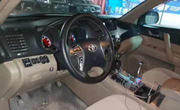 Toyota Highlander 2010 года за 10 000 000 тг. в Шымкент фото 5