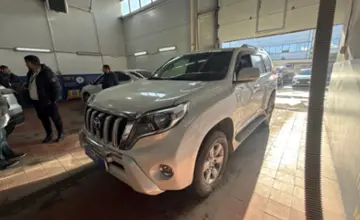 Toyota Land Cruiser Prado 2013 года за 14 500 000 тг. в Астана фото 1