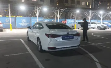 Lexus ES 2021 года за 19 000 000 тг. в Алматы фото 4