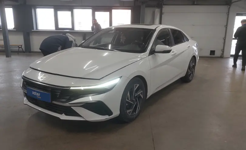Hyundai Elantra 2024 года за 9 500 000 тг. в Астана