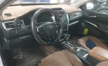 Toyota Camry 2017 года за 11 600 000 тг. в Астана фото 5
