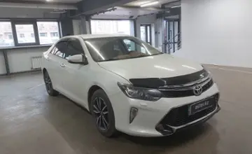 Toyota Camry 2017 года за 11 600 000 тг. в Астана фото 2