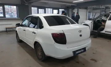 LADA (ВАЗ) Granta 2013 года за 1 600 000 тг. в Астана фото 4