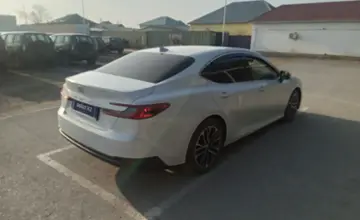 Toyota Camry 2024 года за 23 000 000 тг. в Кызылорда