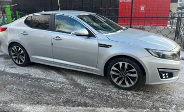 Kia K5 2015 года за 8 300 000 тг. в Астана фото 3