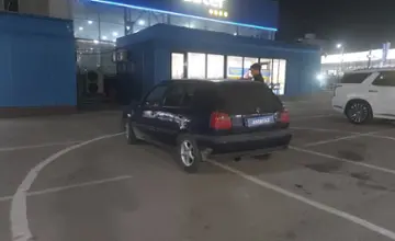 Volkswagen Golf 1993 года за 800 000 тг. в Алматы фото 4