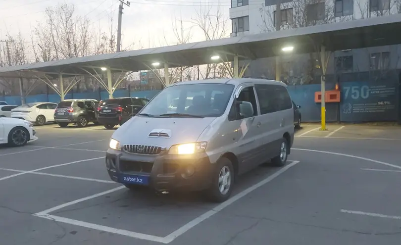 Hyundai H-1 2002 года за 2 000 000 тг. в Алматы