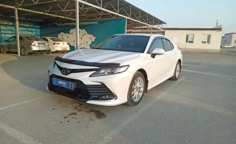 Toyota Camry 2023 года за 18 500 000 тг. в Кызылорда