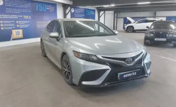 Toyota Camry 2021 года за 12 500 000 тг. в Астана фото 2