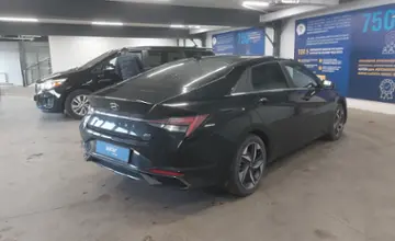 Hyundai Elantra 2021 года за 10 000 000 тг. в Астана фото 3
