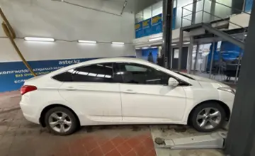 Hyundai i40 2013 года за 5 500 000 тг. в Астана фото 4