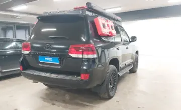 Toyota Land Cruiser 2015 года за 32 000 000 тг. в Астана фото 3