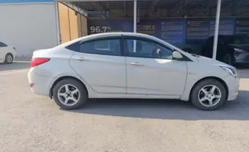 Hyundai Solaris 2014 года за 4 500 000 тг. в Тараз фото 4
