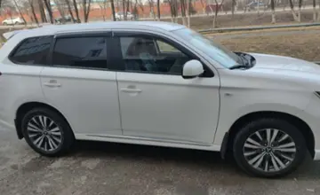 Mitsubishi Outlander 2022 года за 11 000 000 тг. в Костанай фото 4