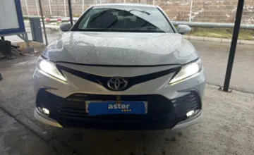 Toyota Camry 2021 года за 15 000 000 тг. в Усть-Каменогорск фото 2