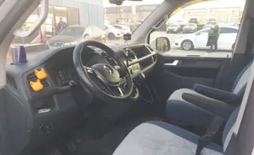 Volkswagen Caravelle 2018 года за 19 000 000 тг. в Алматы фото 5