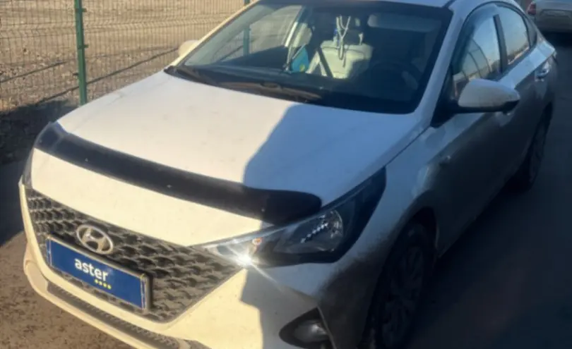 Hyundai Solaris 2022 года за 8 000 000 тг. в Петропавловск