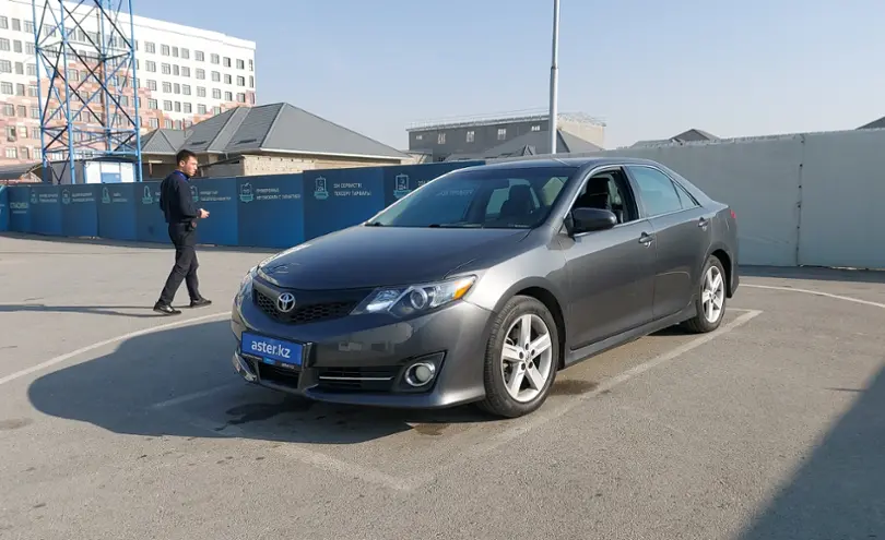 Toyota Camry 2014 года за 8 500 000 тг. в Шымкент