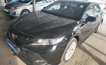 Toyota Camry 2018 года за 13 000 000 тг. в Алматы фото 1