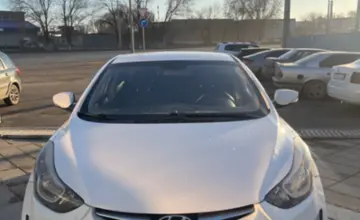 Hyundai Elantra 2014 года за 5 900 000 тг. в Уральск фото 2