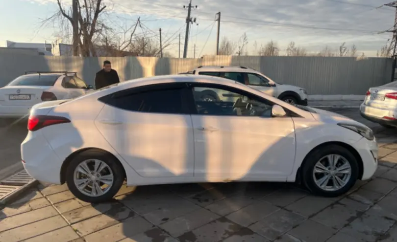 Hyundai Elantra 2014 года за 5 900 000 тг. в Уральск фото 4